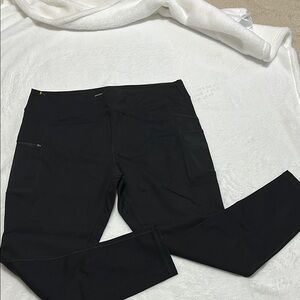 Carhartt Black Cargo Utility Leggings
